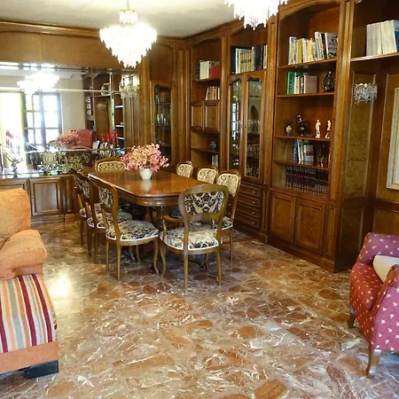 Casa Aurora Apartment *